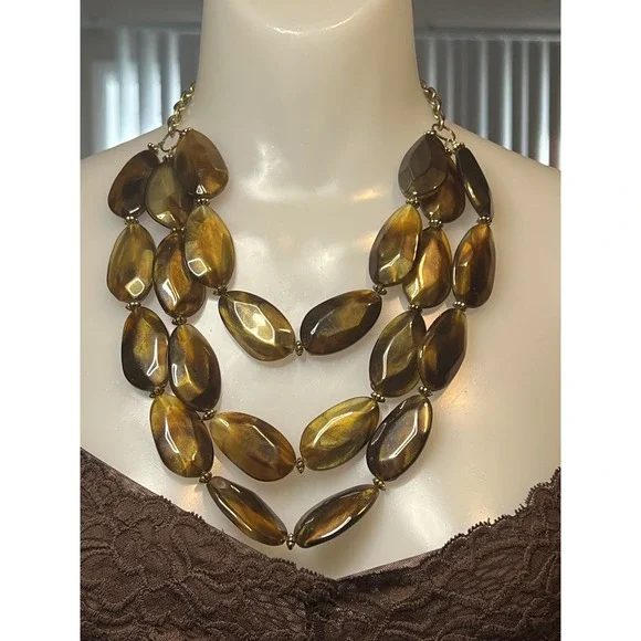 Chunky Three Strand Short Layered Resin Pebble Necklace - Picture 1 of 3